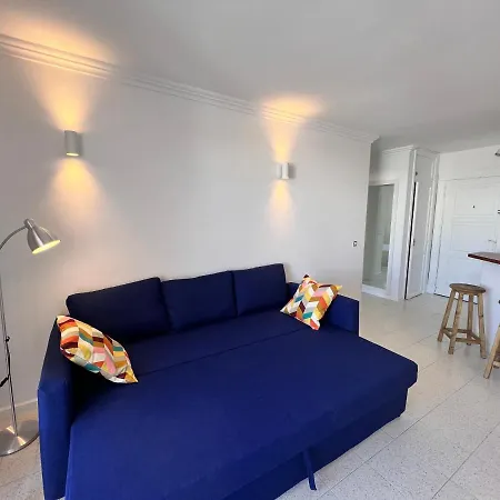 Bright And Quiet Windsor Park Appartement