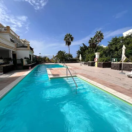 Bright And Quiet Windsor Park 아데제